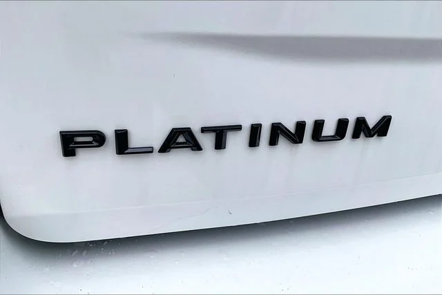 New 2027 Star White Metallic Tri-Coat Ford MAX Platinum image 9