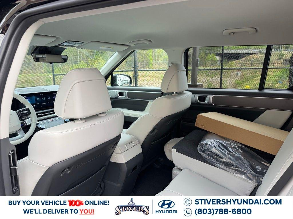 New 2026 Black Hyundai SEL FWD image 22