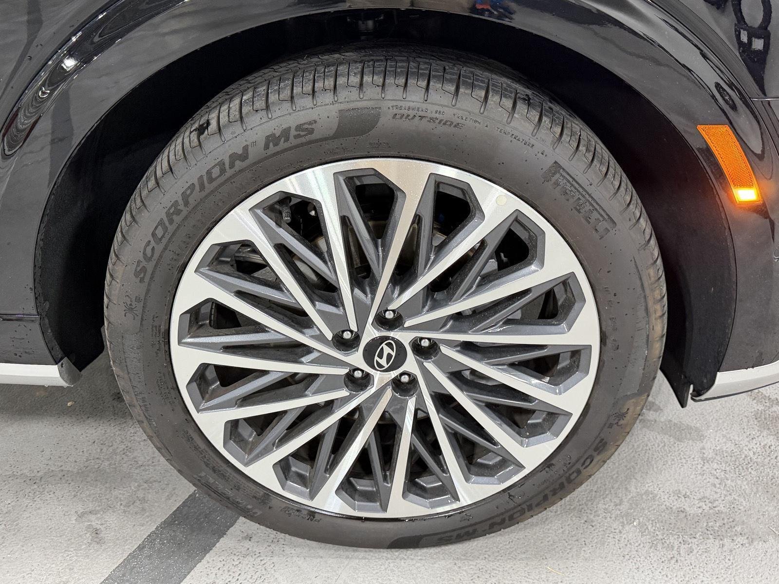 Certified Used 2026 Abyss Black Pearl Hyundai Calligraphy image 19