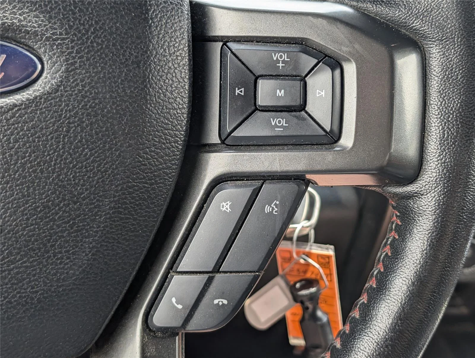 Used 2016 Magnetic Metallic Ford XLT image 28