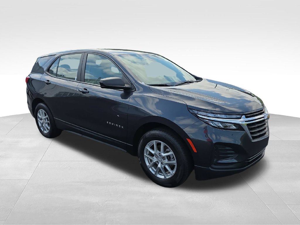 Used 2022 Gray Chevrolet LS image 7