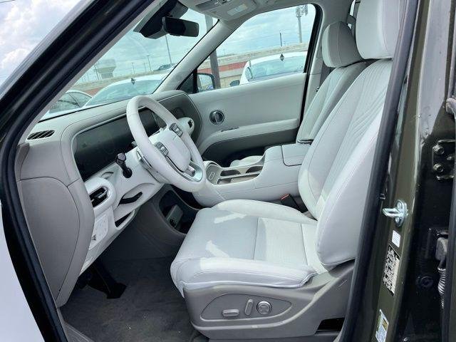 New 2026 Silver Hyundai Blue SEL Premium 7P image 15