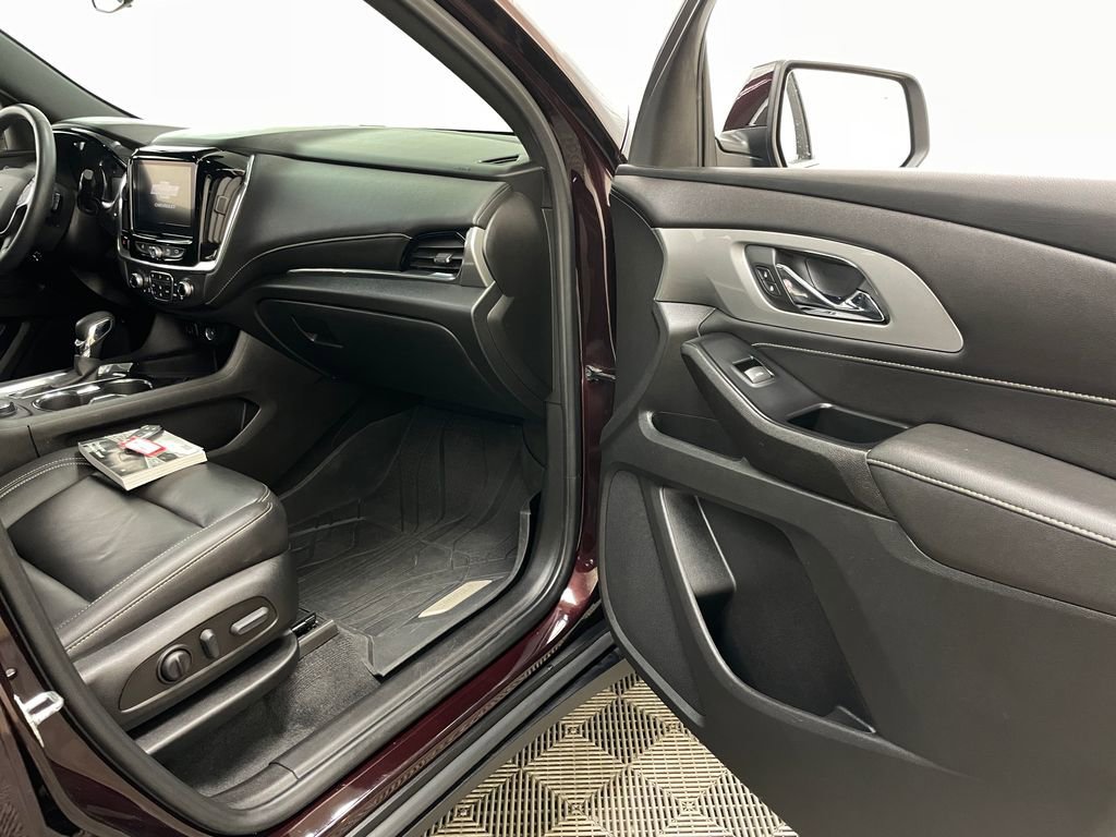 2023 Chevrolet Traverse 3LT - Photo 38