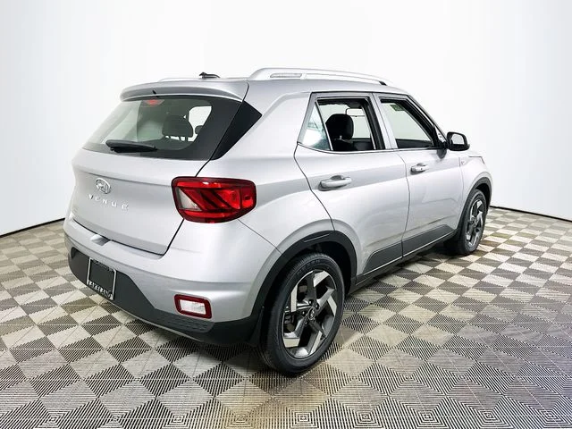 New 2026 Silver Hyundai SEL image 3