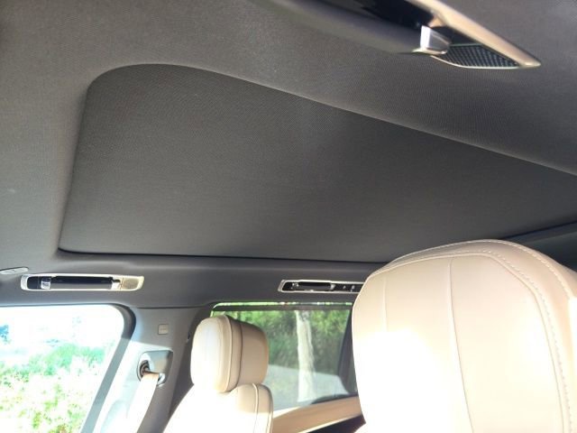 Used 2024 Black Land Rover SE image 15