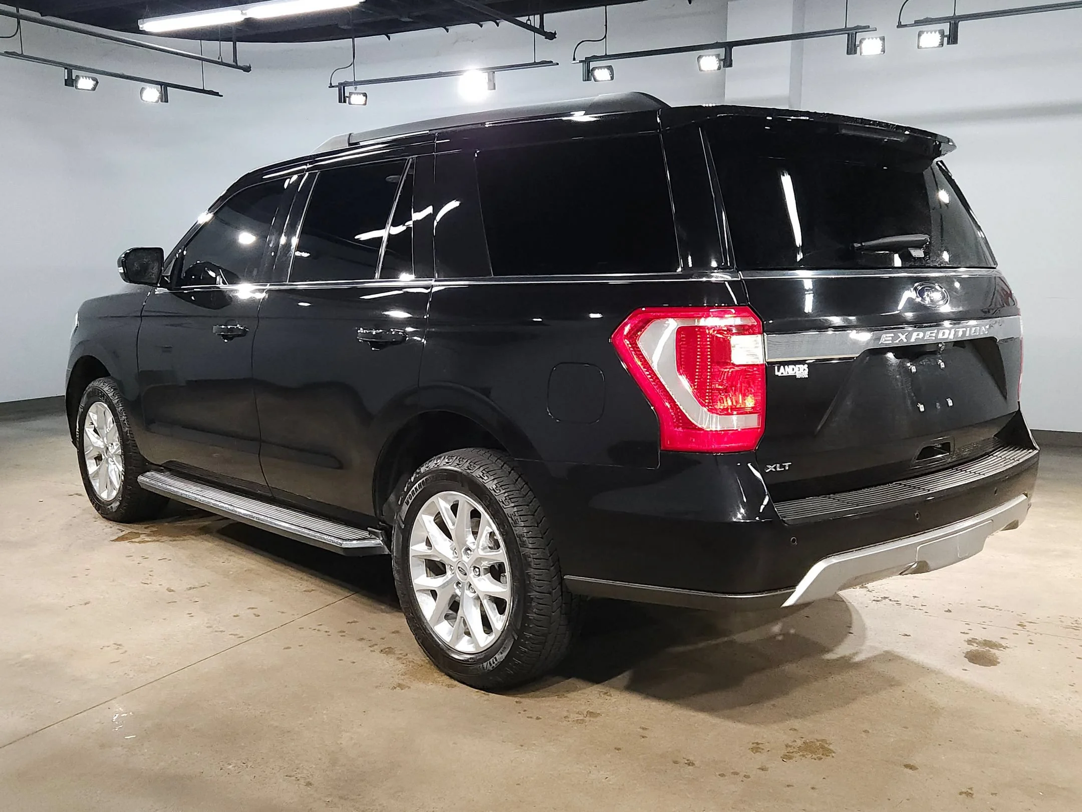 Used 2020 Agate Black Ford XLT image 5