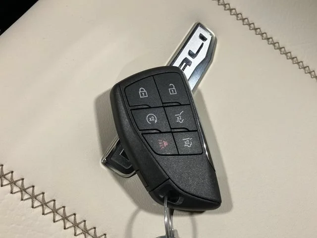 2026 GMC Yukon Denali - Photo 16