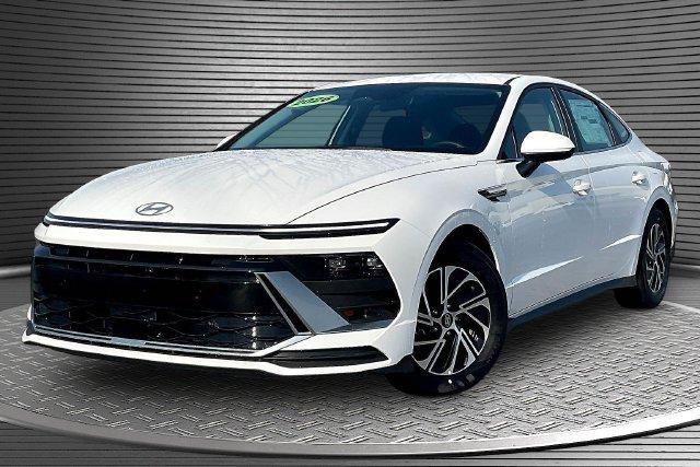 2026 Hyundai Sonata Hybrid