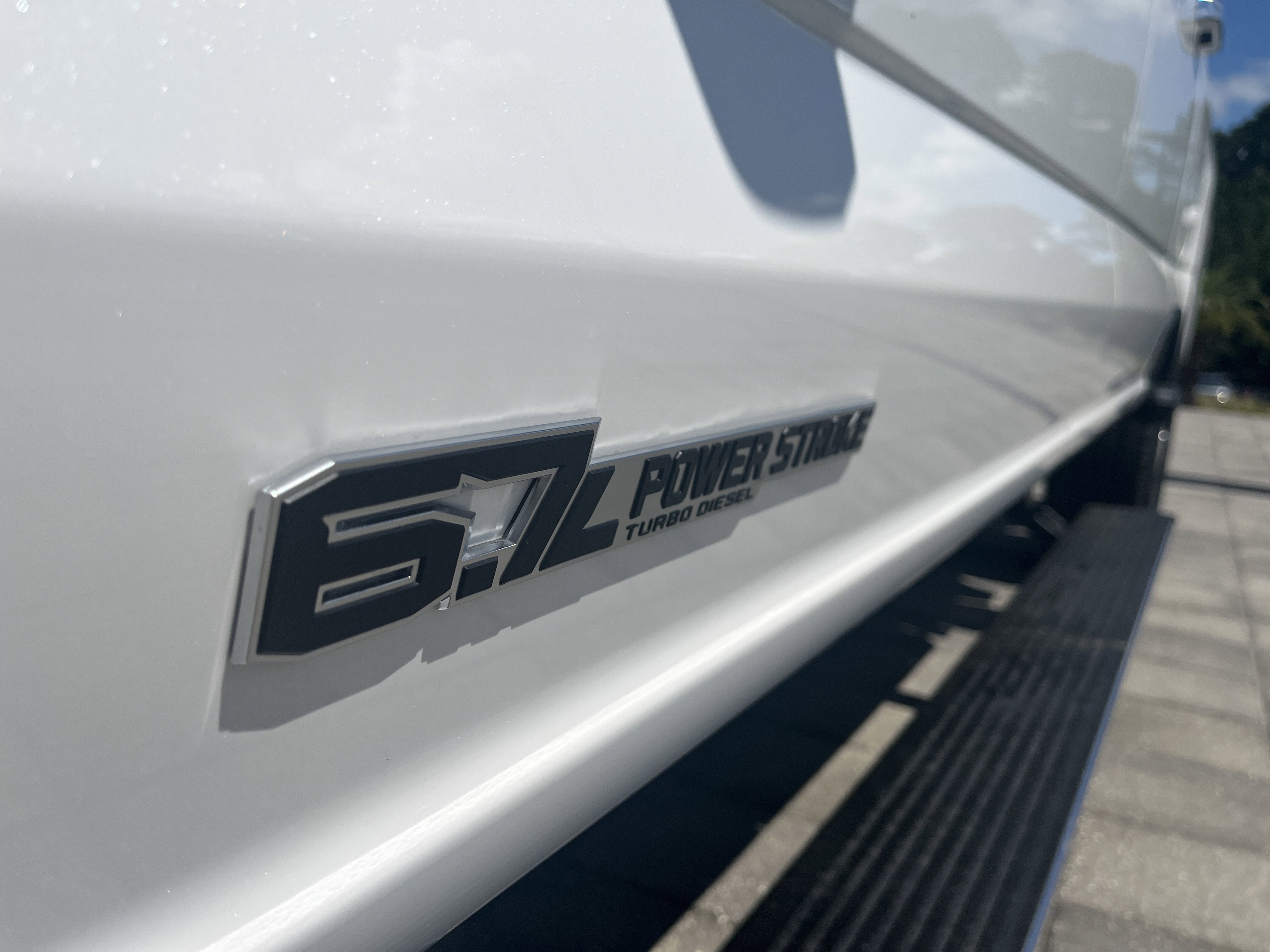 New 2026 Star White Metallic Tri-Coat Ford F-250® King Ranch® image 11