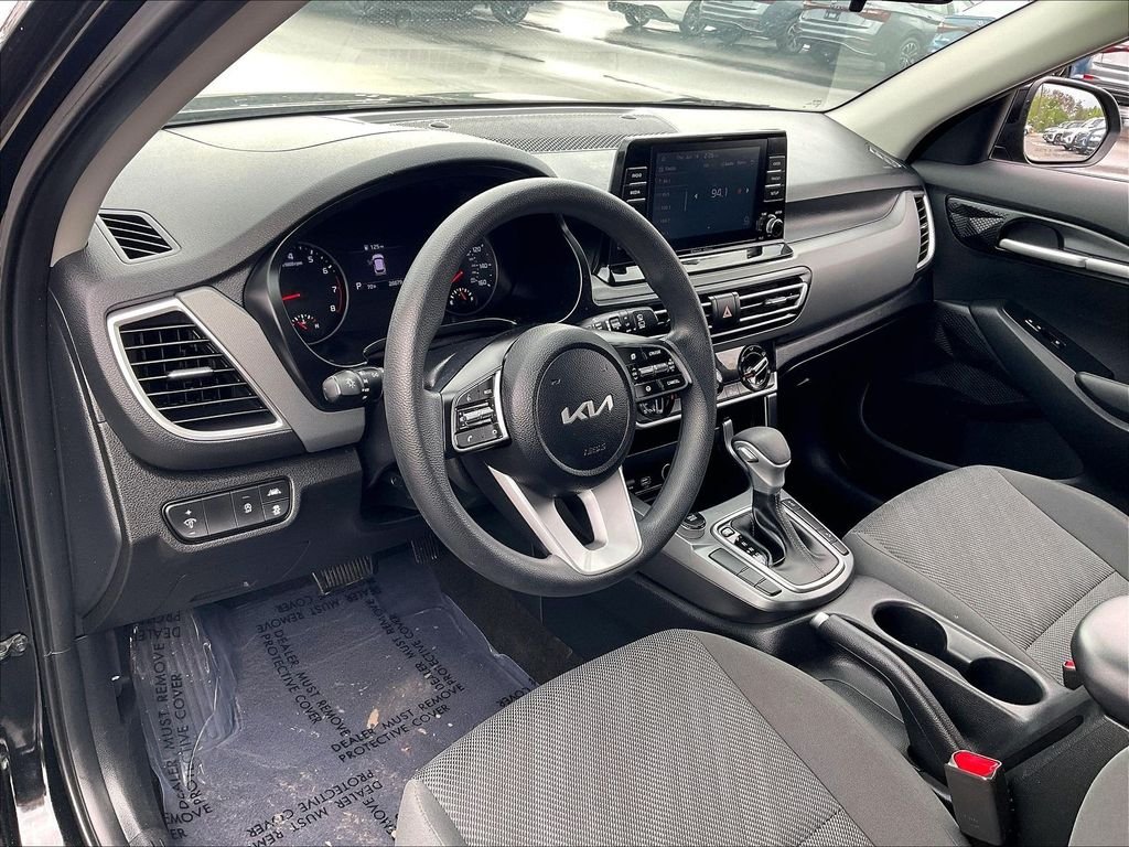 Used 2023 Cherry Black Kia LX image 8