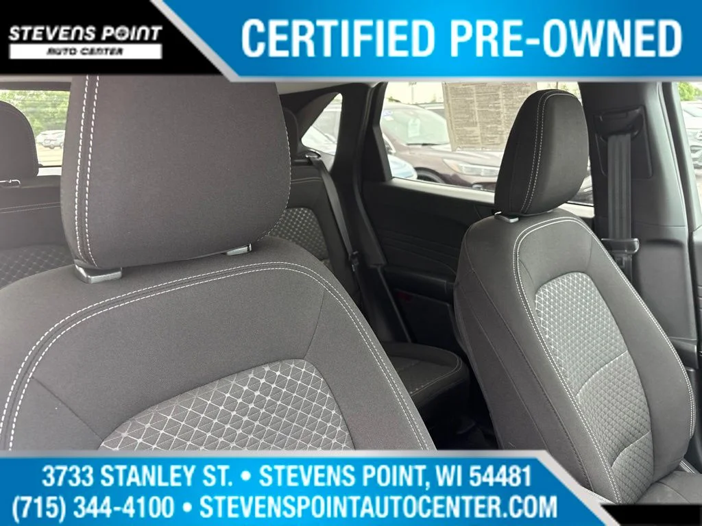 Used 2023 Agate Black Metallic Ford Active image 37