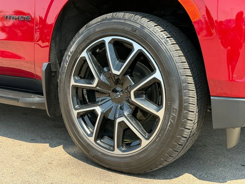 Used 2021 Red Chevrolet RST image 28