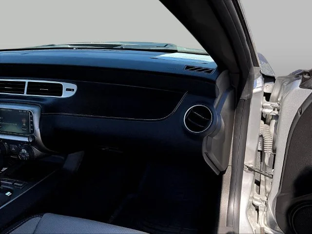 Used 2013 Silver Chevrolet 1LT image 25