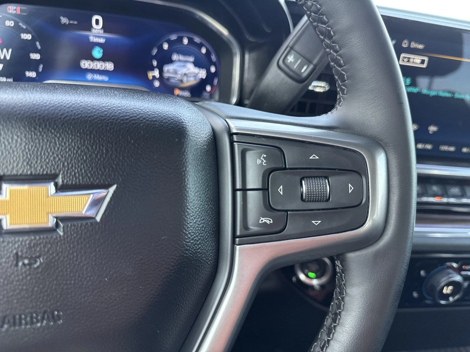 Used 2024 Black Chevrolet LT image 34
