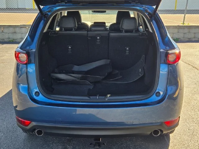 Used 2017 Blue Mazda Touring image 12