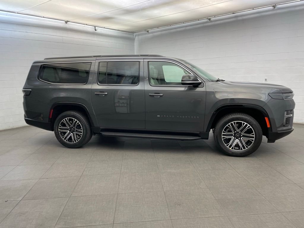 New 2026 Baltic-Gray Metallic Clear-Coat Exterior Paint Jeep  image 2