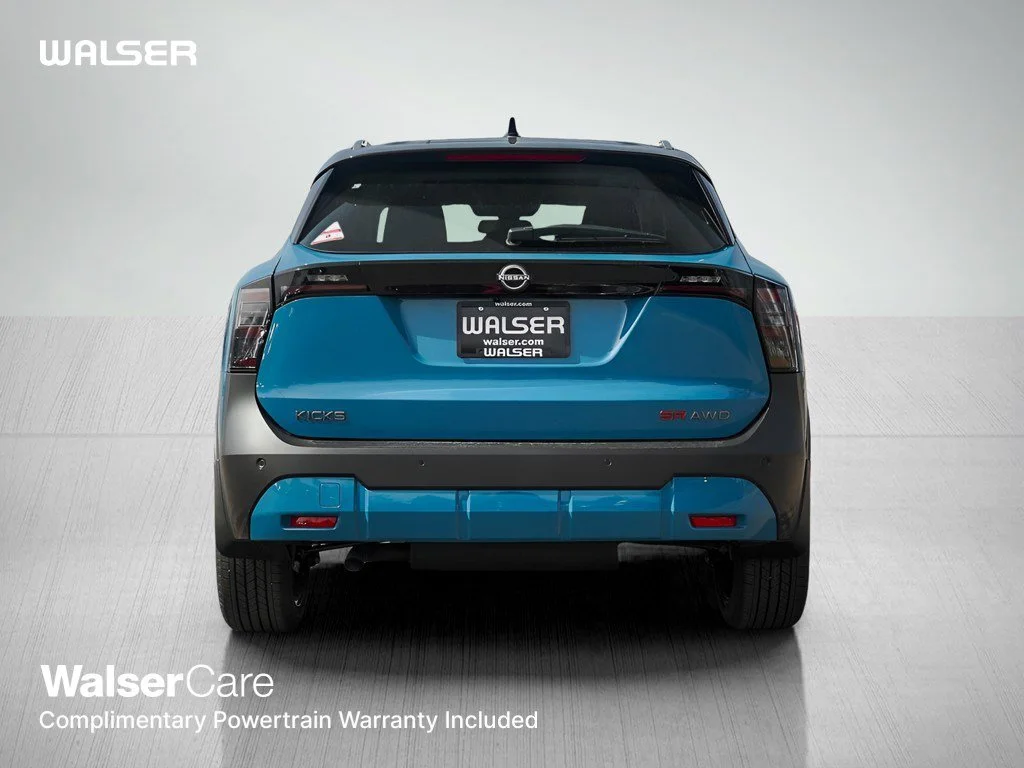 New 2026 Arctic Ice Blue Metallic / Super Black Two-tone Nissan SR image 5