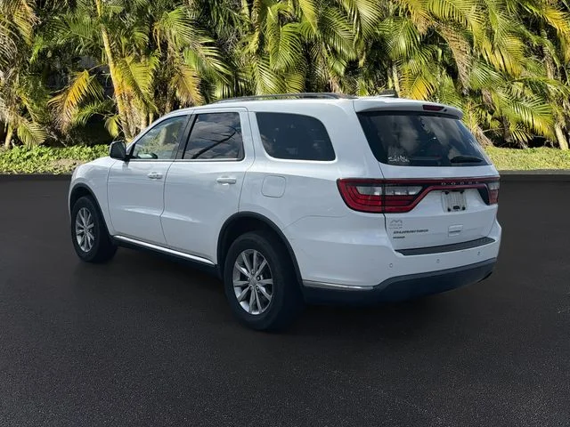 Used 2017 White Dodge SXT image 7