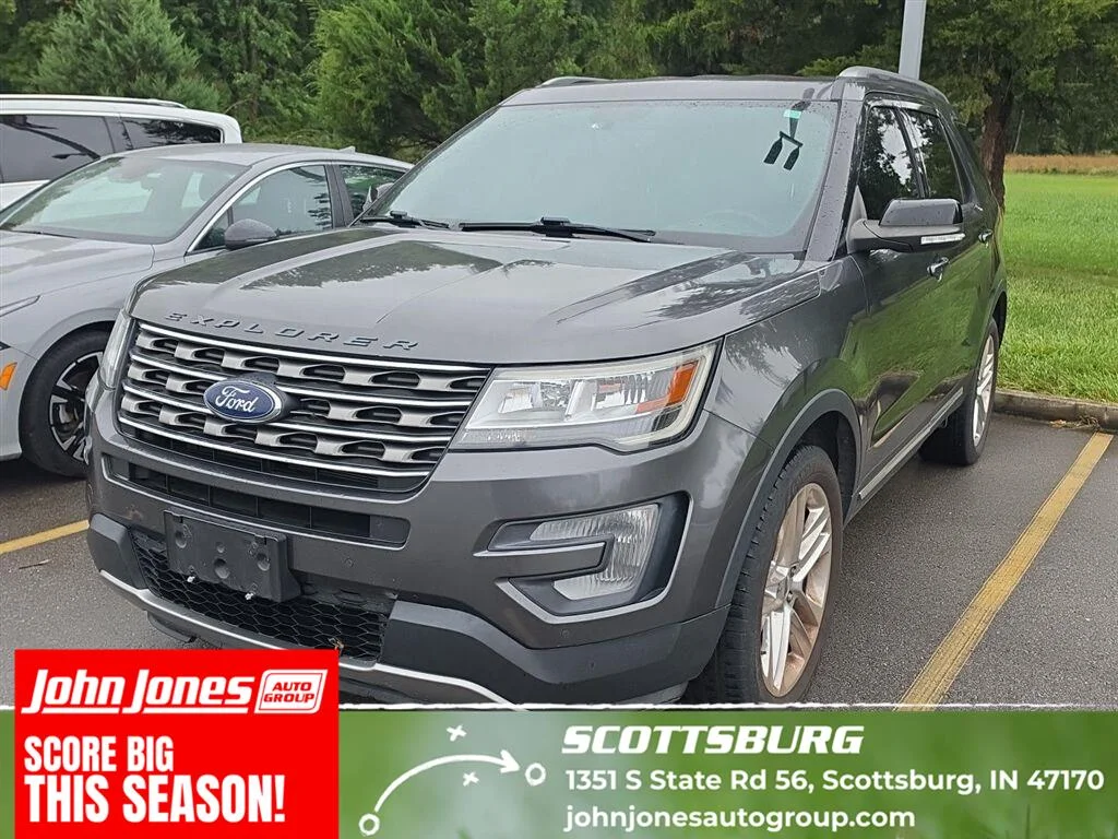 Used 2017 Magnetic Ford XLT image 1