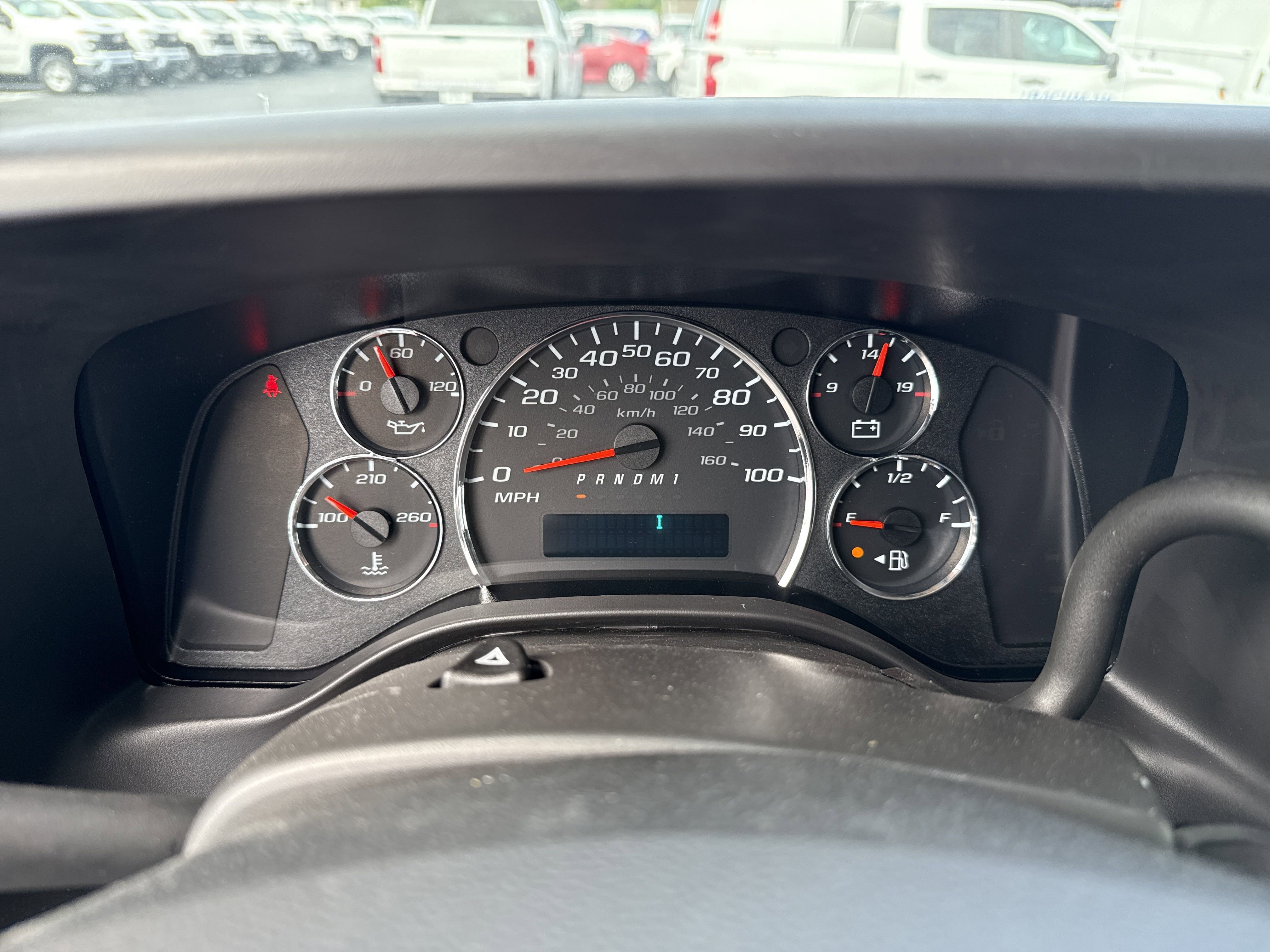 2025 Chevrolet Express Cargo Work Van - Photo 16