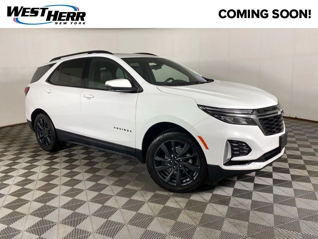 Used 2022 Summit White Chevrolet RS image 1