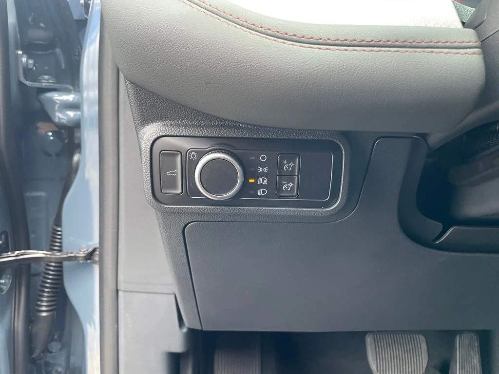 New 2026 Vapor Blue Metallic Ford Active image 13