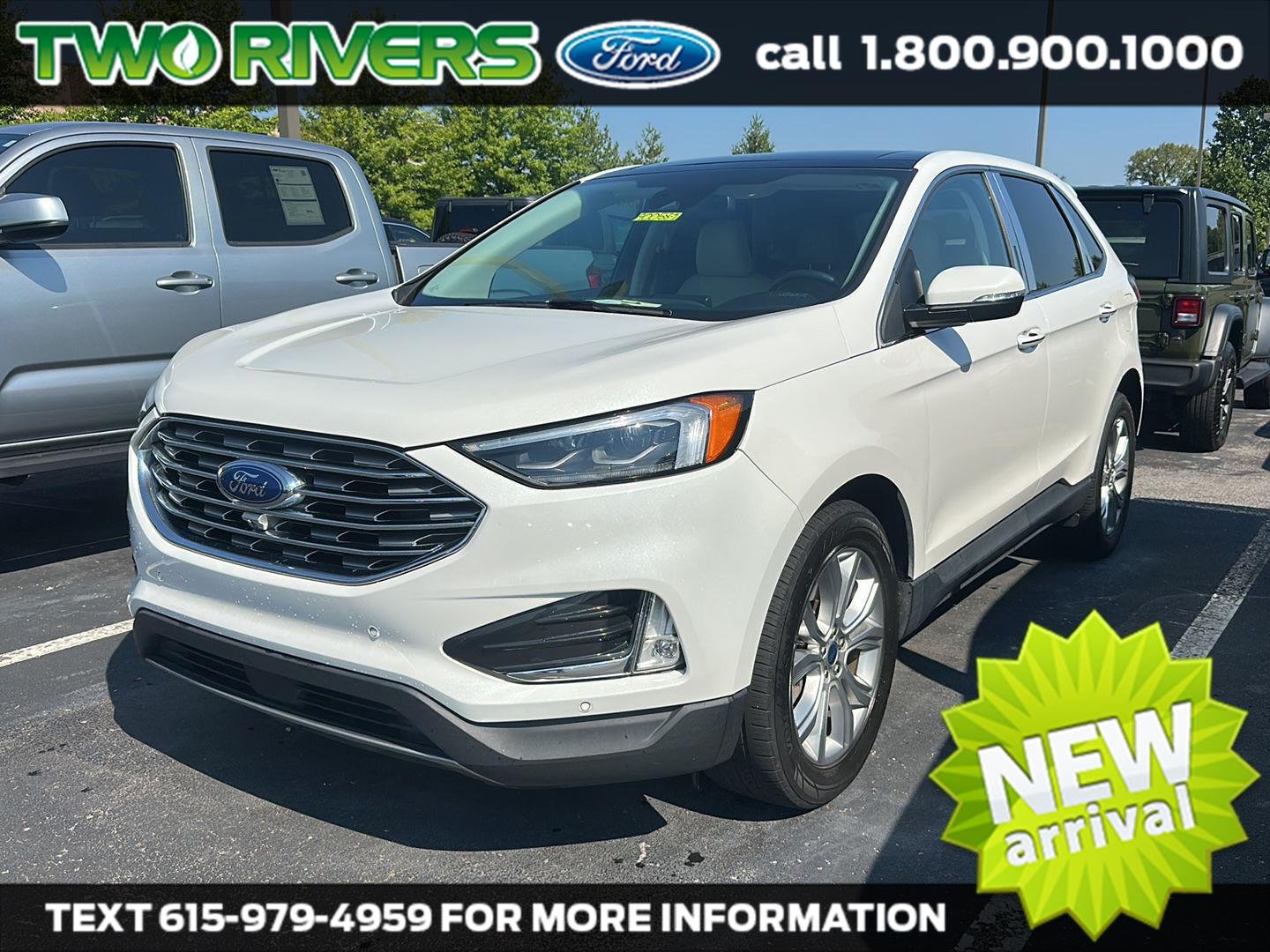 Used 2022 Star White Metallic Tri-Coat Ford Titanium image 1
