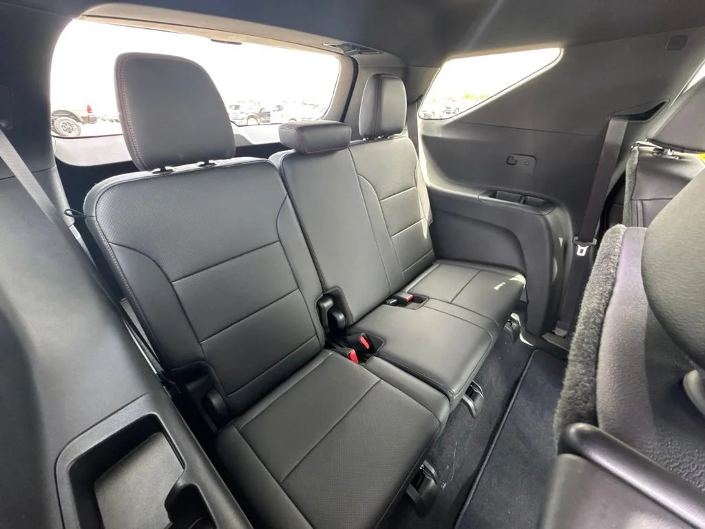 2026 Chevrolet Traverse Z71 - Photo 11