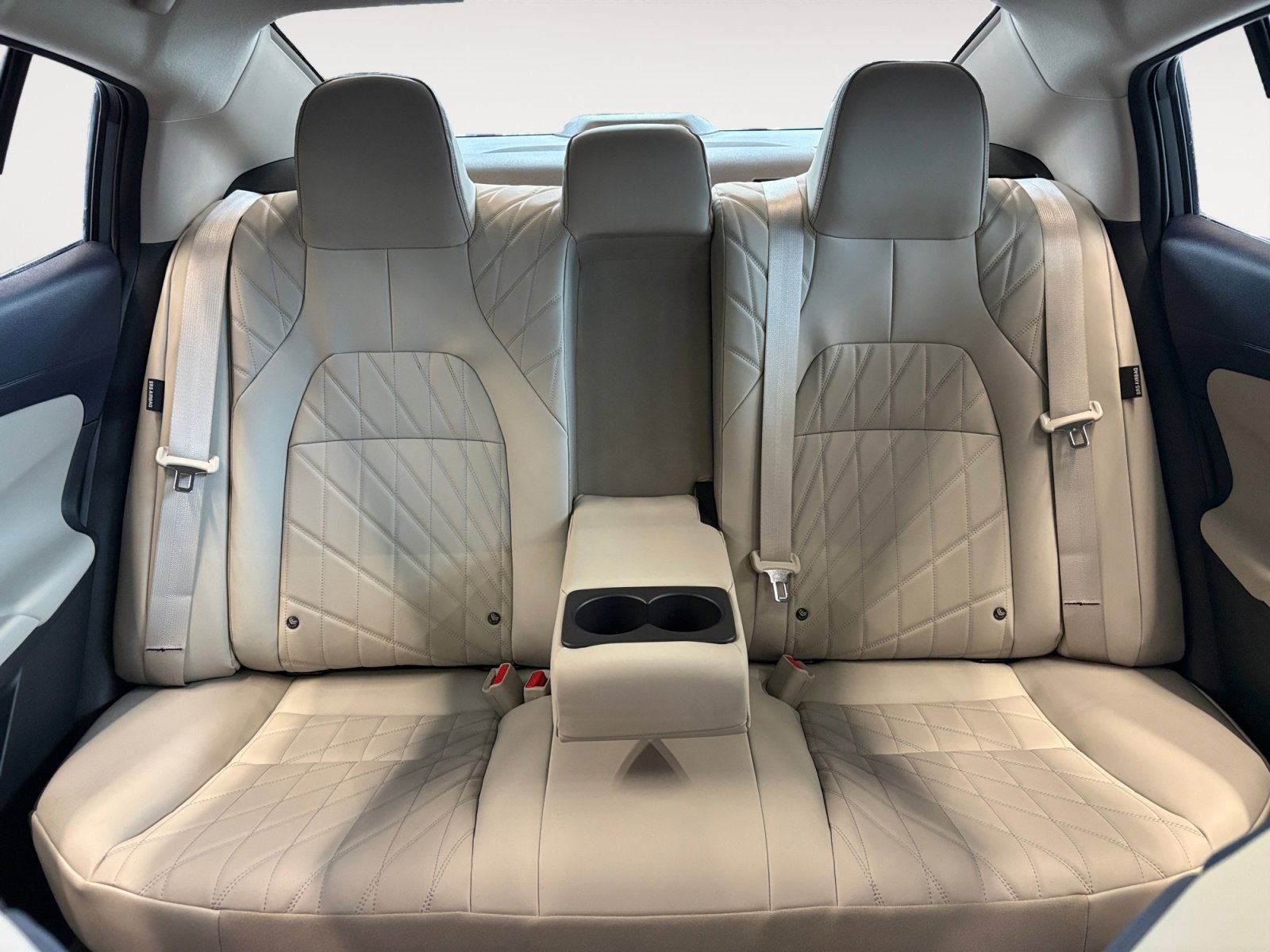 New 2026 Atlantic Gray Metallic Nissan SL image 25