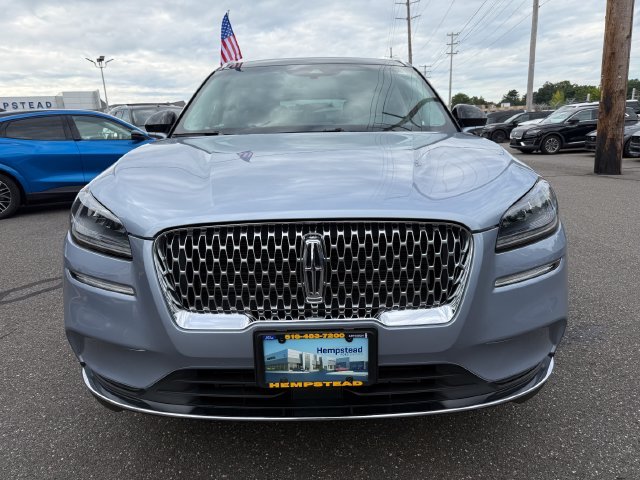 Used 2022 Blue Metallic Lincoln Standard image 2