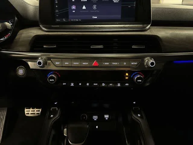 Used 2020 Ebony Black Kia SX image 22