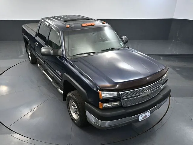 Used 2005 Blue Chevrolet LS image 53