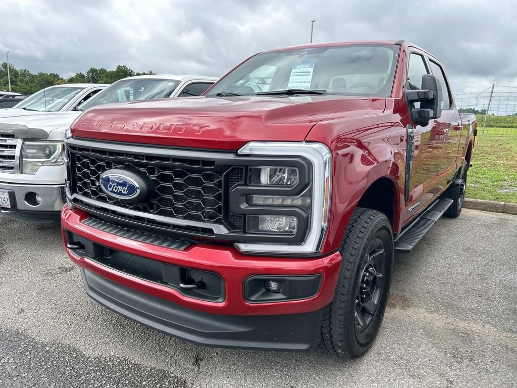 Used 2024 Red Metallic Ford XLT image 6