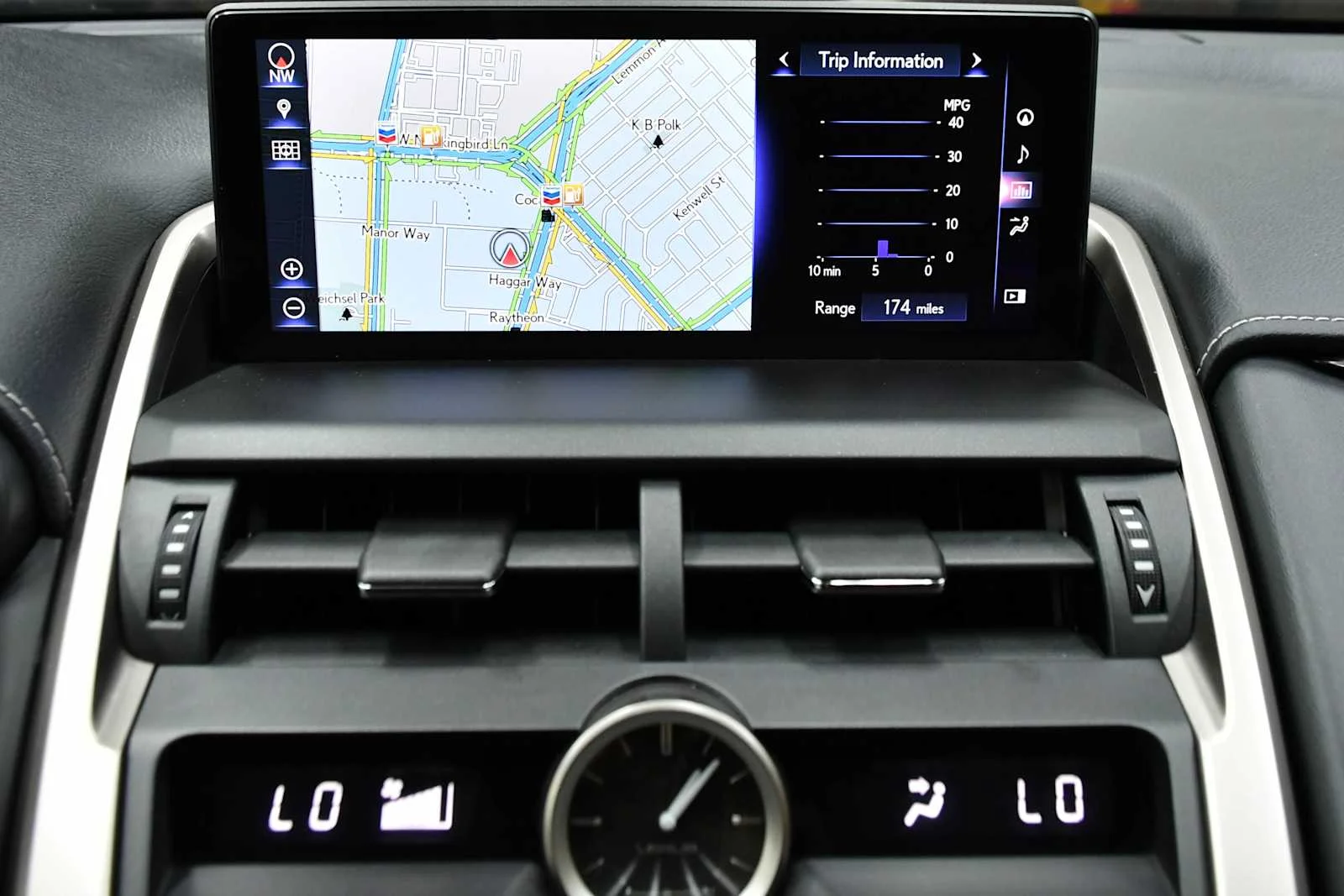 Used 2020 Eminent White Pearl Lexus  image 20