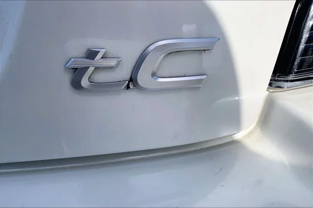 Used 2015 Blizzard Pearl Scion Base image 8