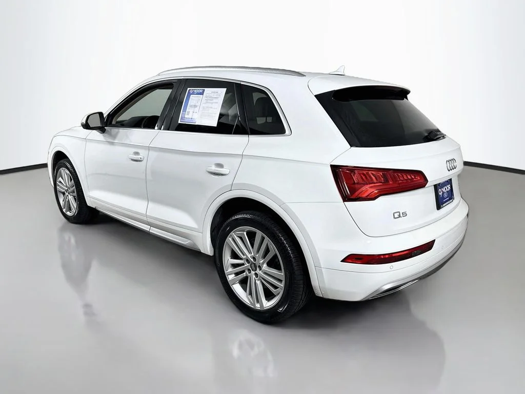 Used 2018 Ibis White Audi Premium Plus image 11