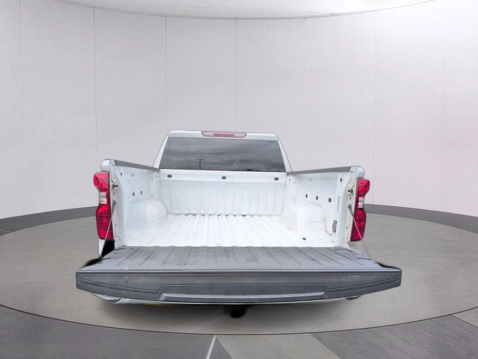 Used 2022 Summit White Chevrolet LT image 5