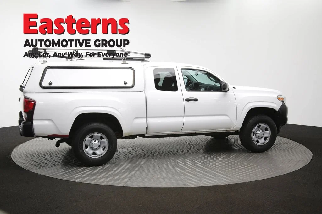 Used 2019 White Toyota SR image 41