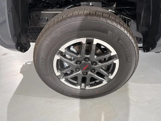2026 Toyota Tacoma TRD Sport - Photo 9