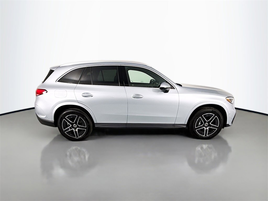 2025 Mercedes-Benz GLC Base - Photo 42