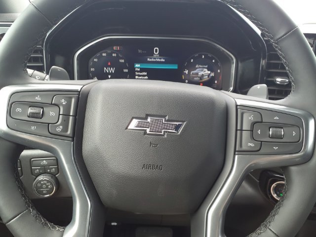 New 2026 Summit White Chevrolet LT Trail Boss image 21
