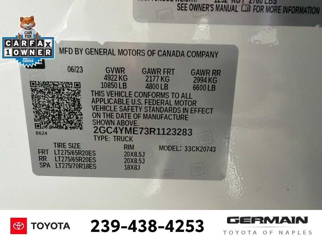 Used 2024 White Chevrolet Custom image 27