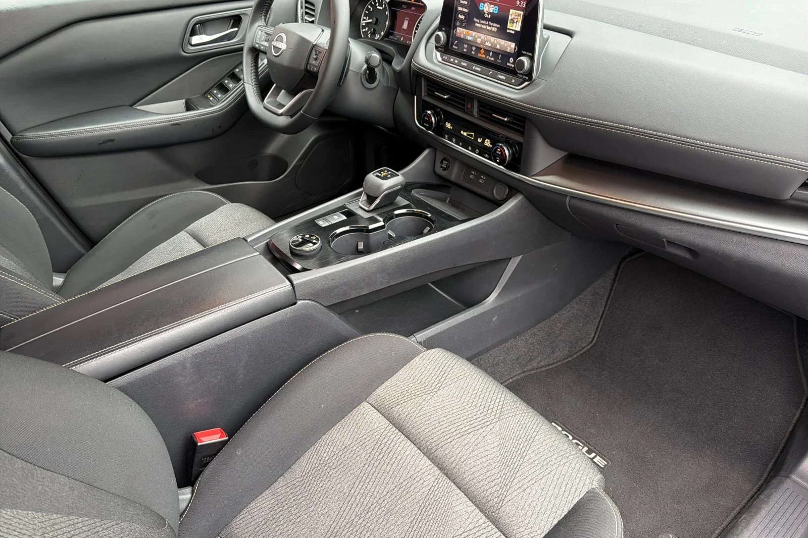 Used 2025 Brilliant Silver Metallic Nissan SV image 15