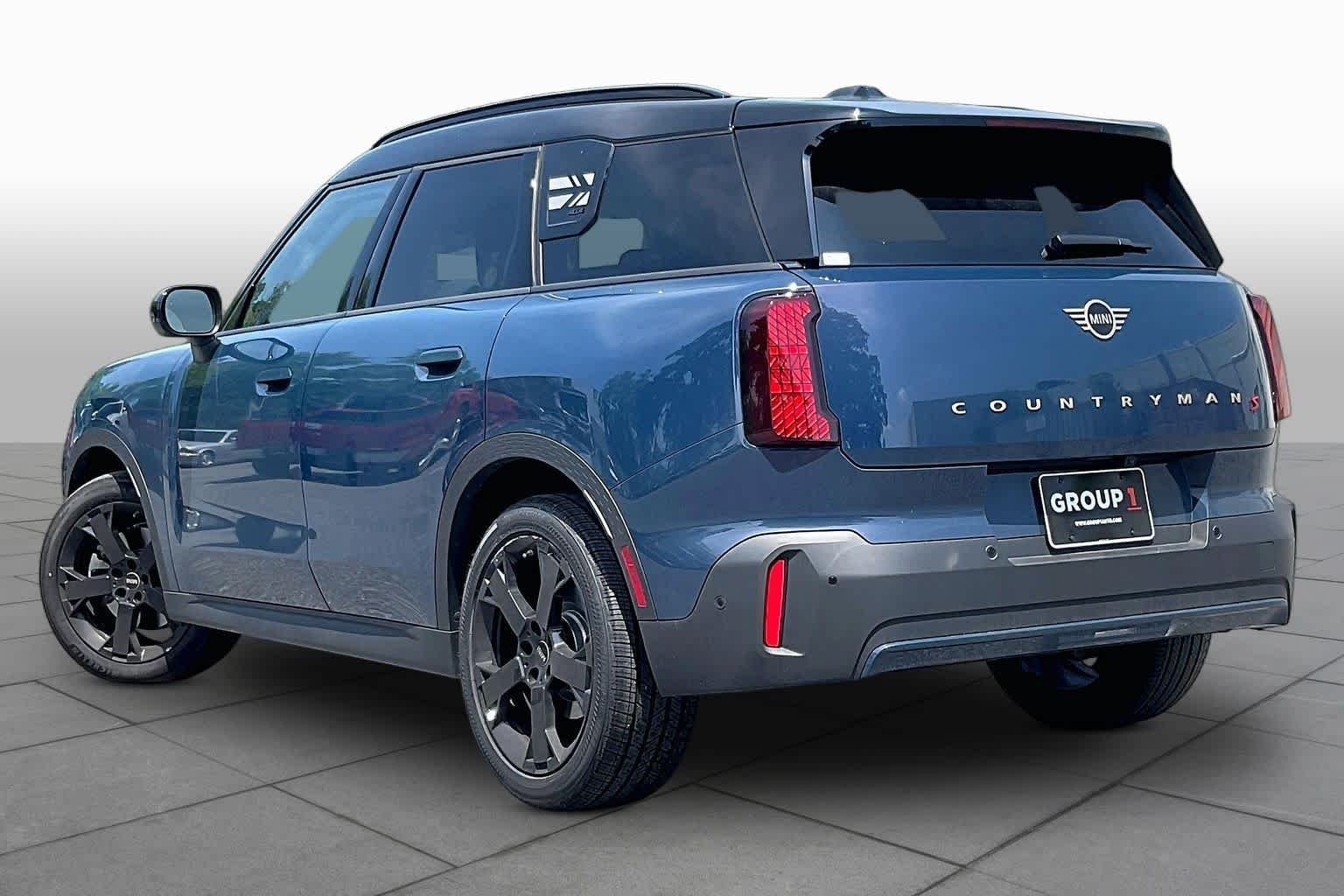 Certified Used 2025 Indigo Sunset Blue Metallic MINI S image 10