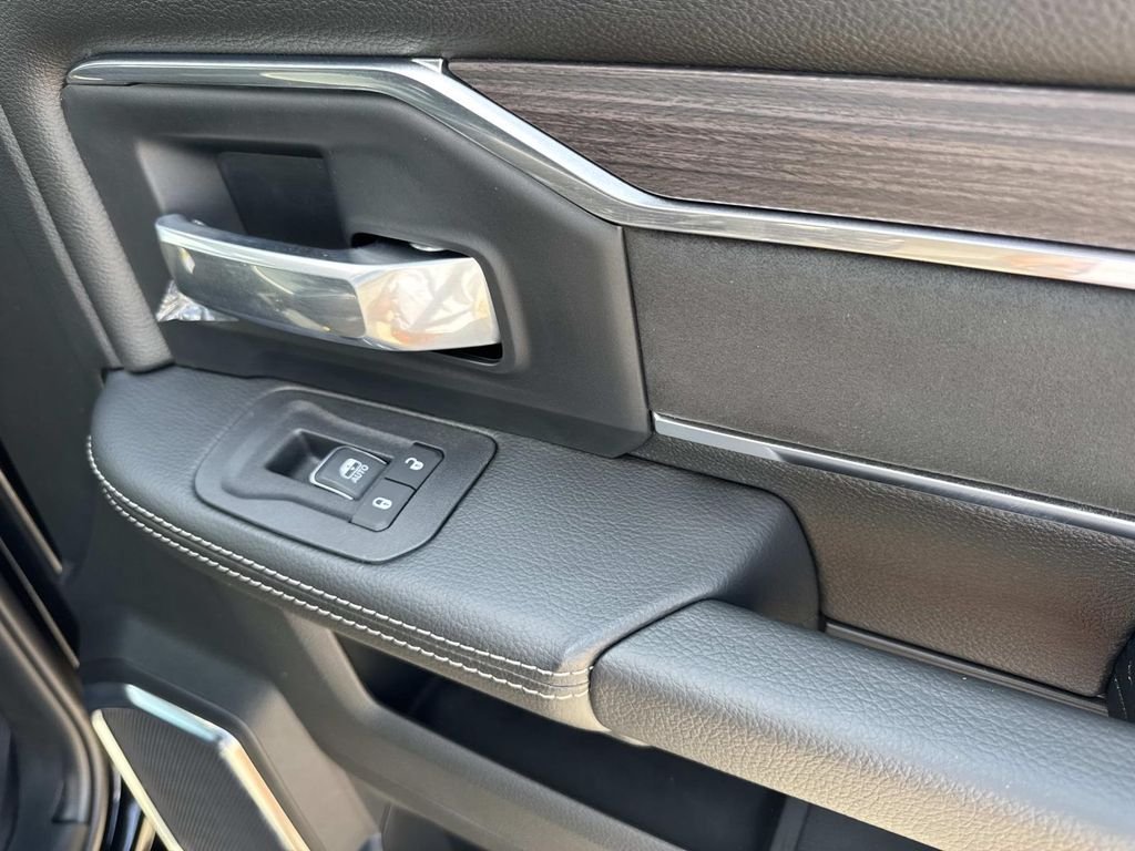 2026 RAM 2500 Laramie - Photo 27