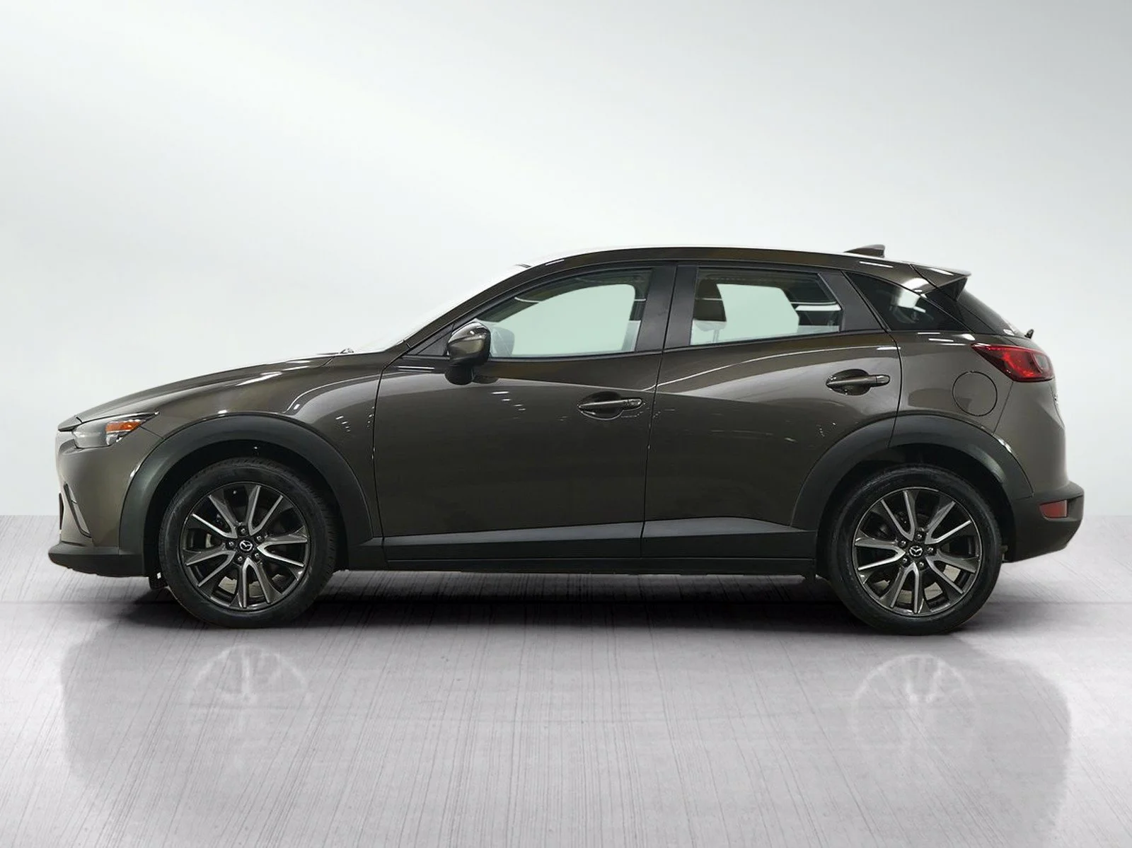 Used 2017 Mazda CX-3 Touring with VIN JM1DKFC70H0154324 for sale in Wayzata, Minnesota