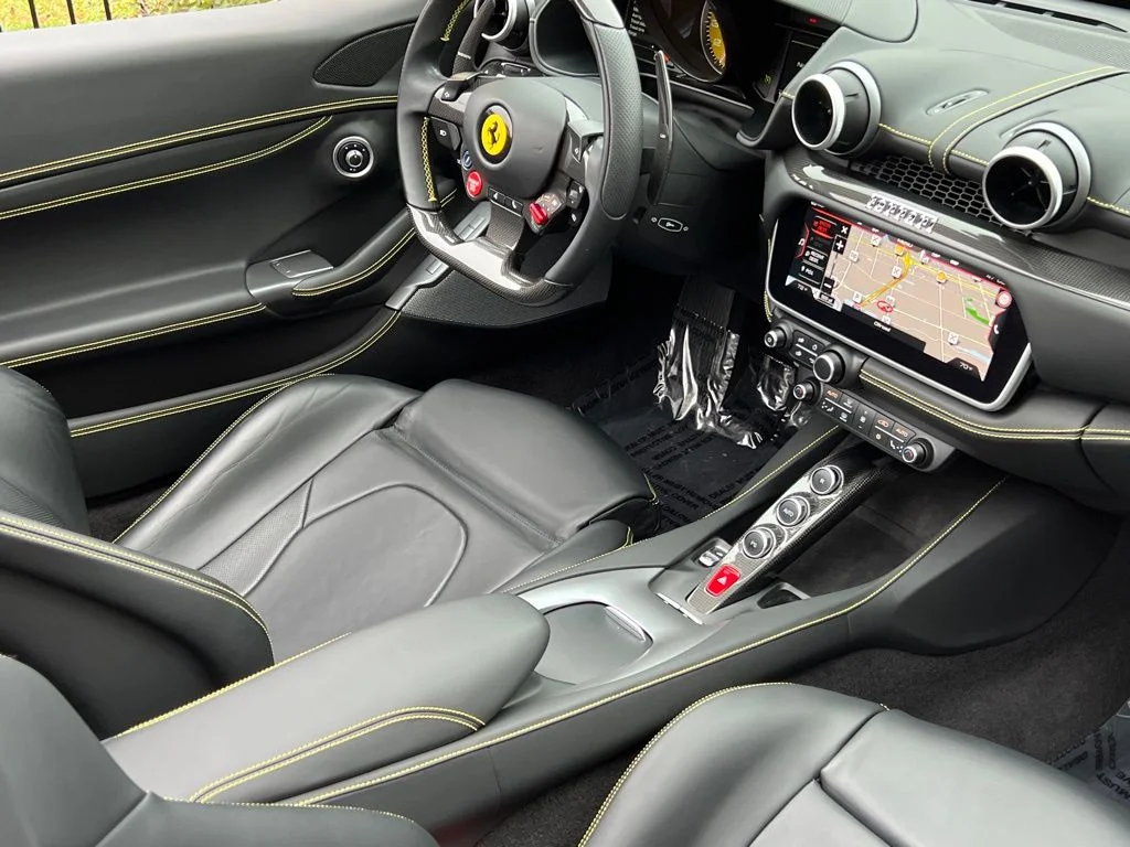 Used 2022 Yellow Ferrari M image 18