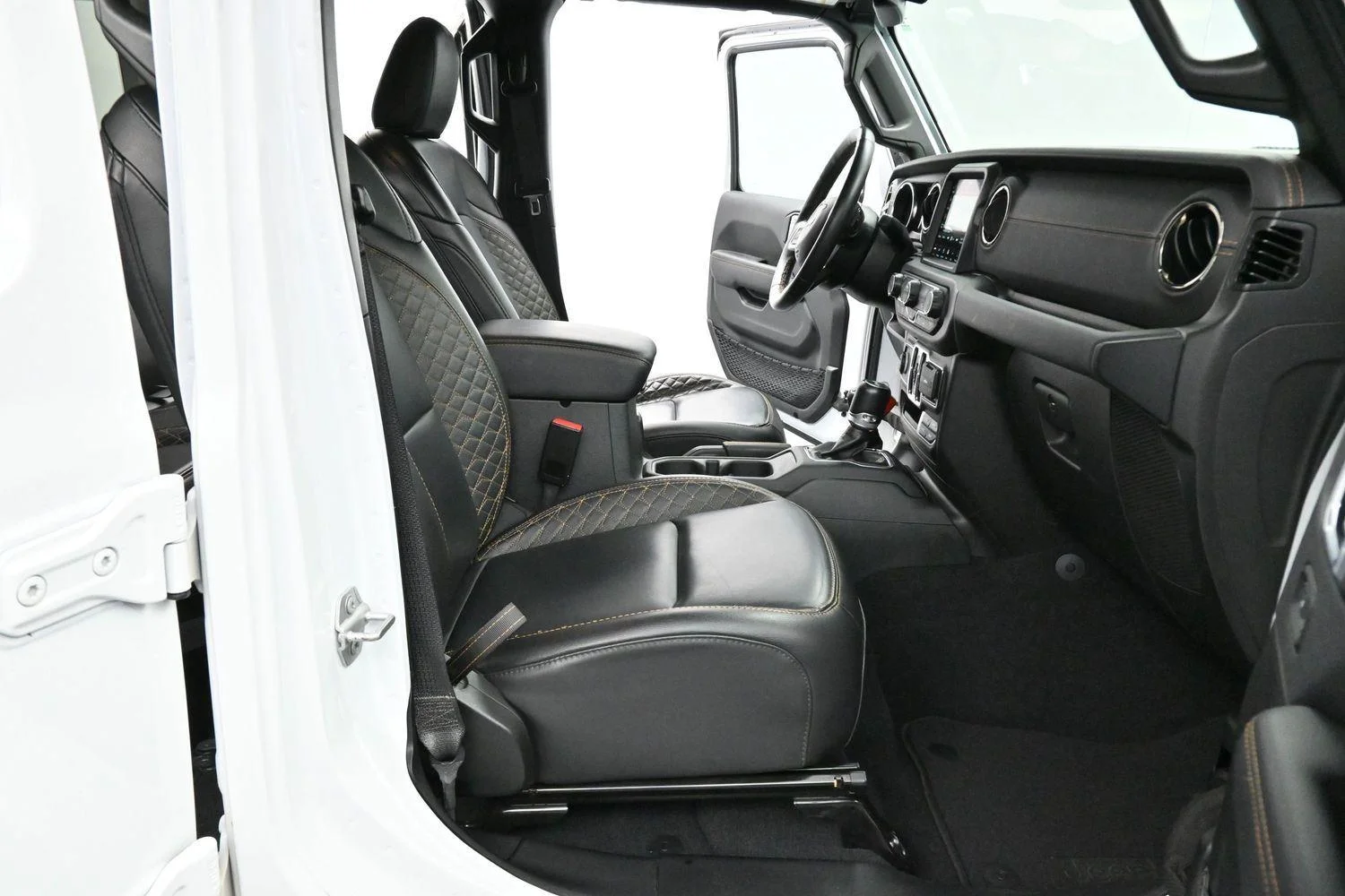Used 2023 Bright White Clearcoat Jeep Sahara High Altitude image 30