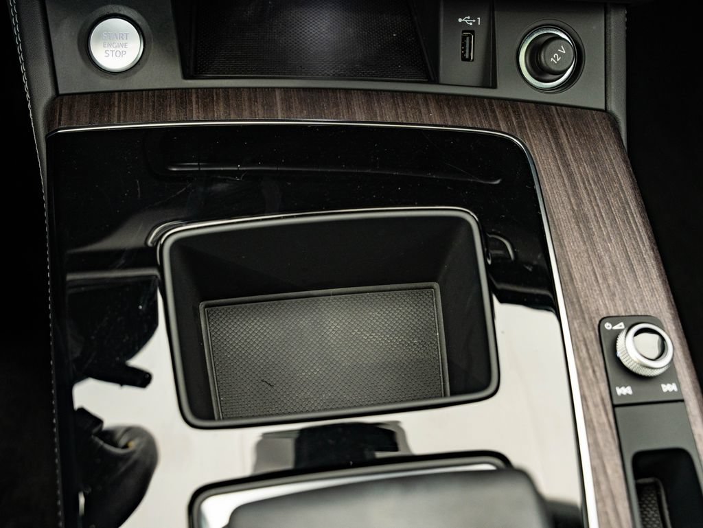 Used 2021 Mythos Black Metallic Audi 45 Prestige image 36