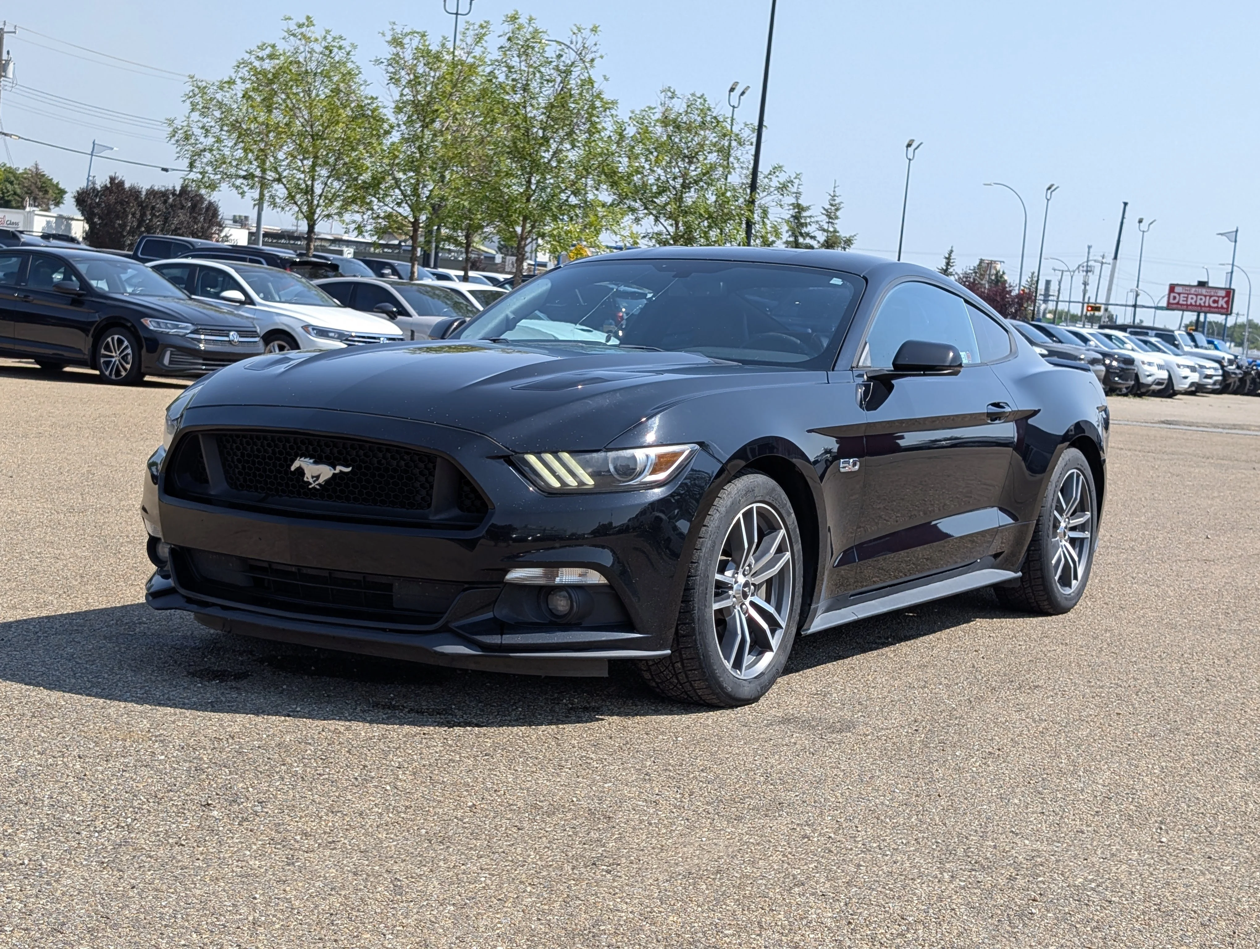 Used 2016 Shadow Black Ford 2dr Fastback GT image 2